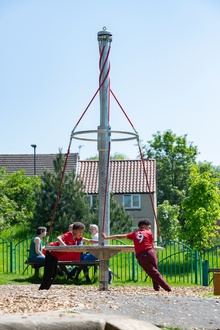 6.10500