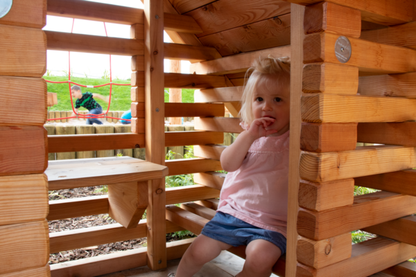 Small Playing House made of larch Order No. L4.10100 Richter Spielgerate