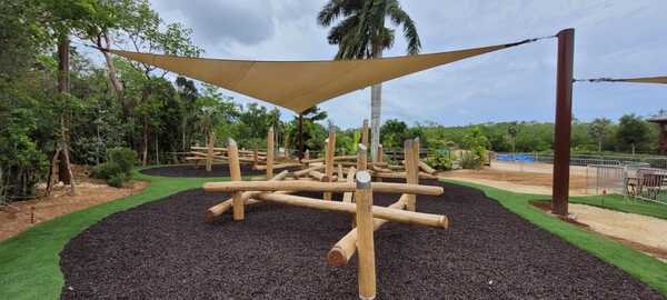 Climbing Structure 22, Environmental friendly 