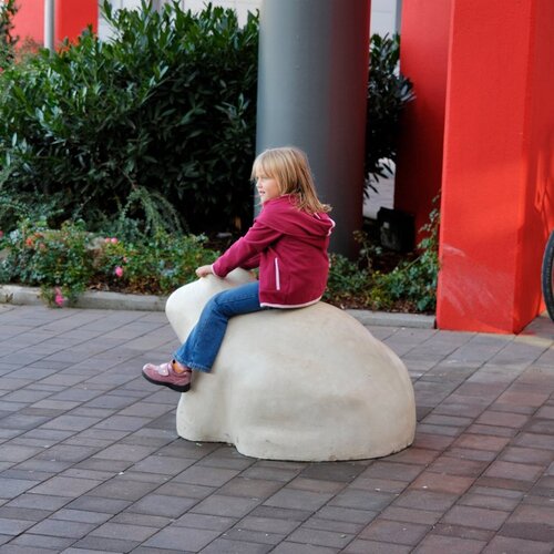 4.63010 Stroking Stone Frog