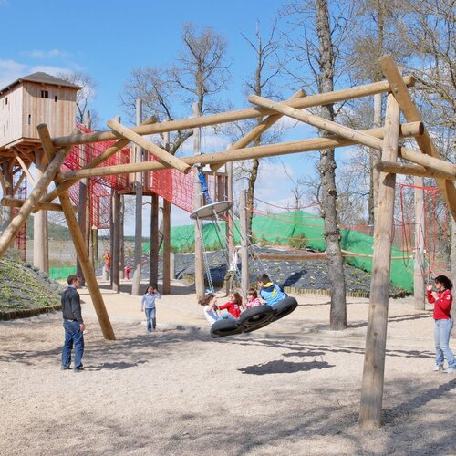 7.52000 Seesaw-Carousel-Swing