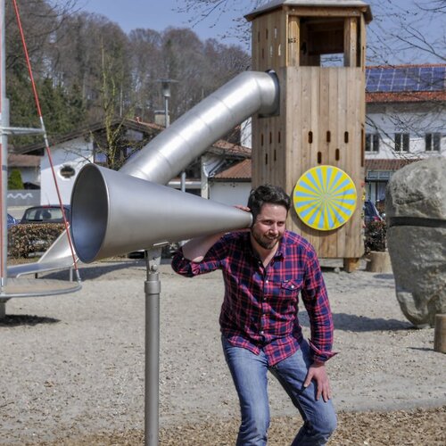 9.03000 Ear- and Speaking Trumpet