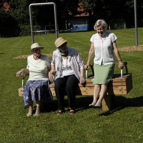 11.01300 Step Bench